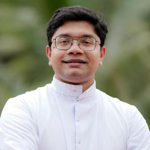 FR TONY  PUTHUVEETTILKALAM